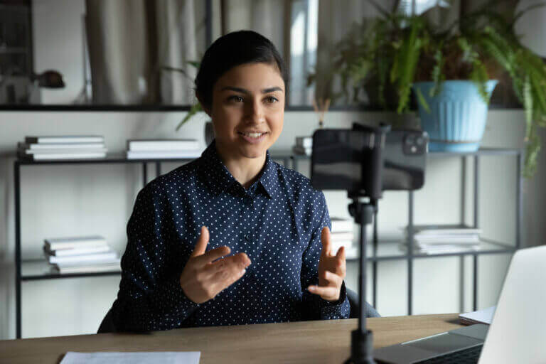 An actress putting tips to up her self tape game to good use.