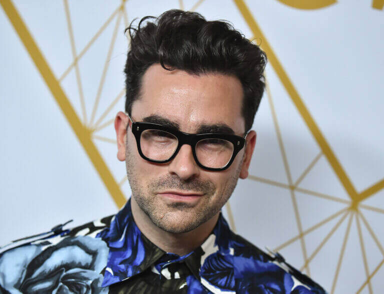Daniel Levy gave a great SAG award speech. Here are a few other speeches form actors and lessons learned.